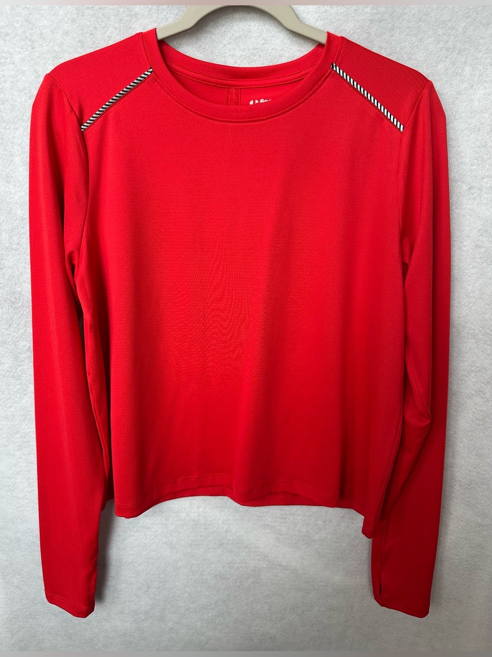 Sports Illustrated Women’s Red Long-Sleeve Active Top NWOT